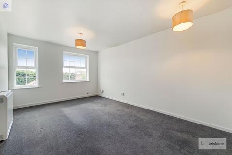 2 bedroom apartment to rent - Tavern Close, Carshalton