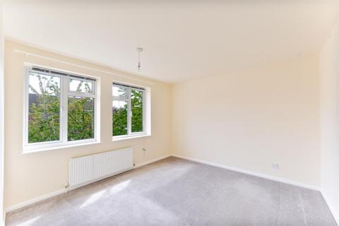 4 Grange Close, Guildford, GU2 9QJ