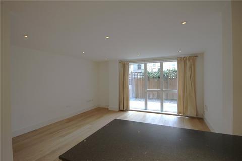 Studio to rent, Newton Court, Kingsley Walk, Cambridge, CB5