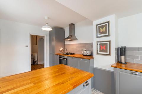 149 Luckwell Road, Bristol, BS3 3HB