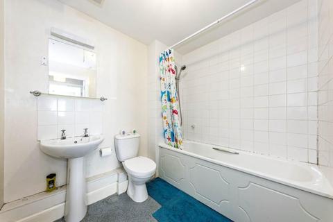 Flat 20, Tallis Court Auden Way, Dover, CT17 0WN