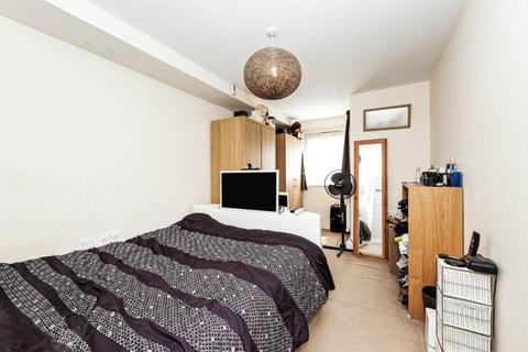 Flat 20, Tallis Court Auden Way, Dover, CT17 0WN
