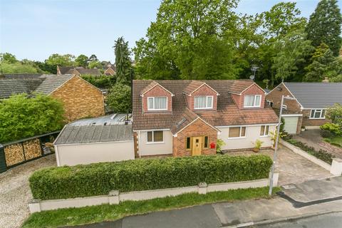 60 King Edwards Road, Ascot, SL5 8NY
