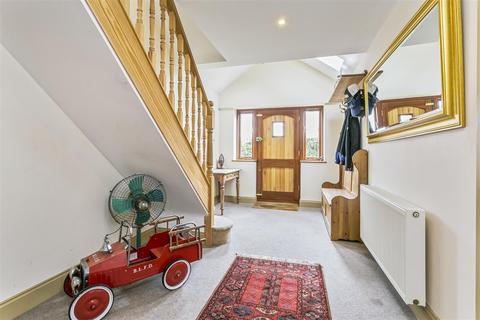 60 King Edwards Road, Ascot, SL5 8NY