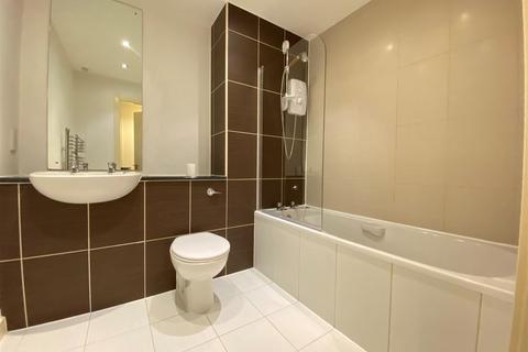 1 bedroom apartment for sale, Lexington Court, Broadway, Salford