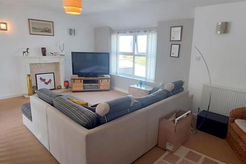2 bedroom flat for sale - Church Street, Barmouth