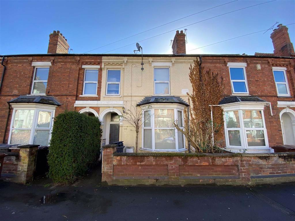 West Parade, Lincoln, Lincolnshire 6 bed terraced house £300,000