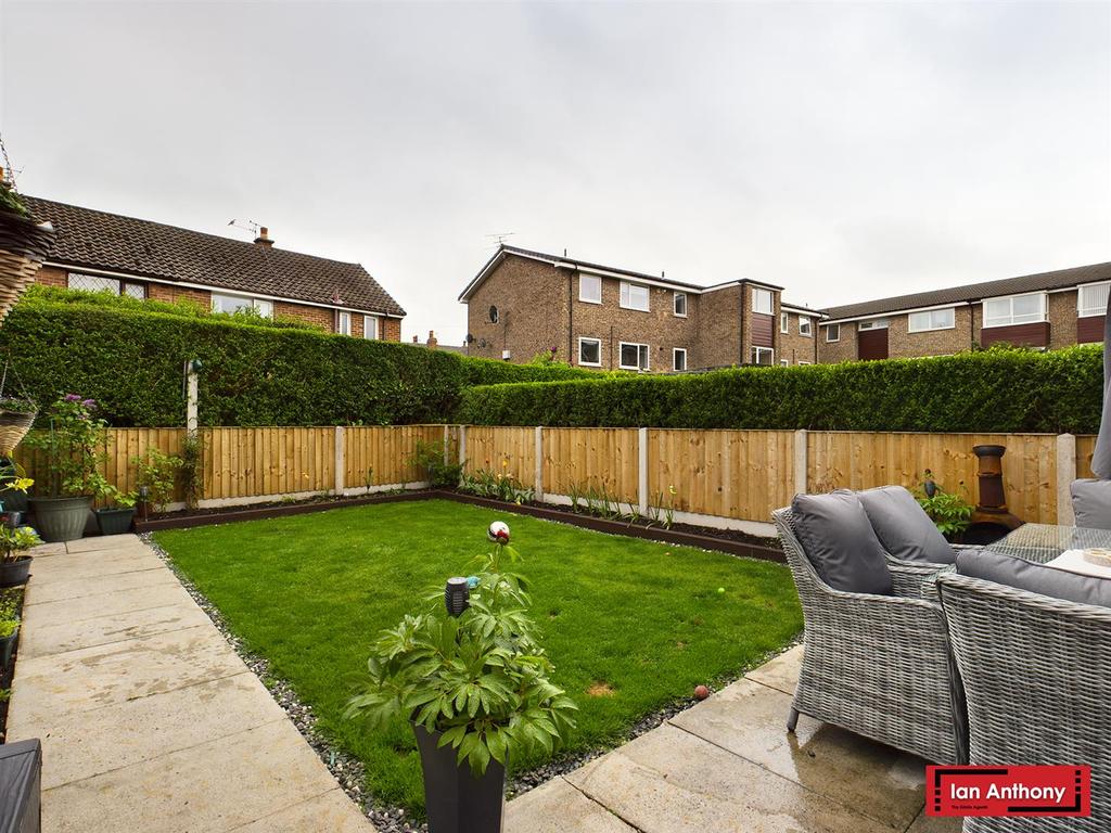 Cotton Drive, Ormskirk 3 bed semidetached house £219,000