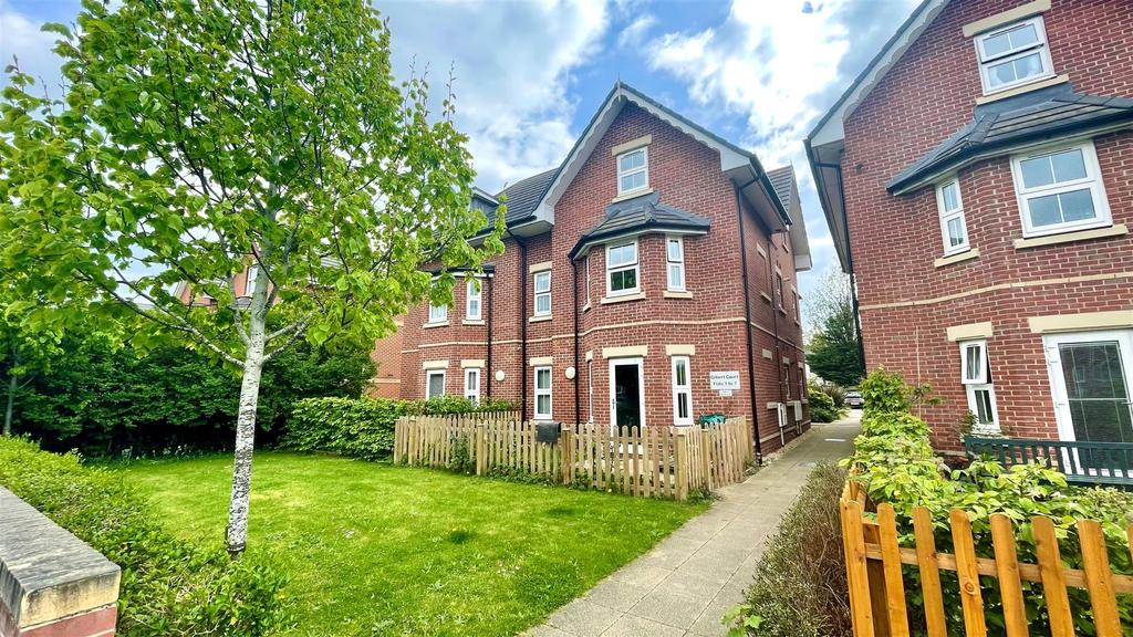 Gilbert Court, Lowther Road, Bournemouth 2 bed apartment for sale £