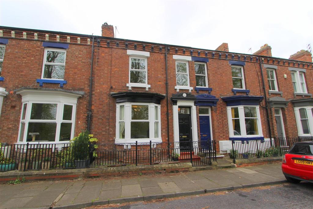 Victoria Embankment, Darlington 3 bed terraced house £795 pcm (£183 pw)