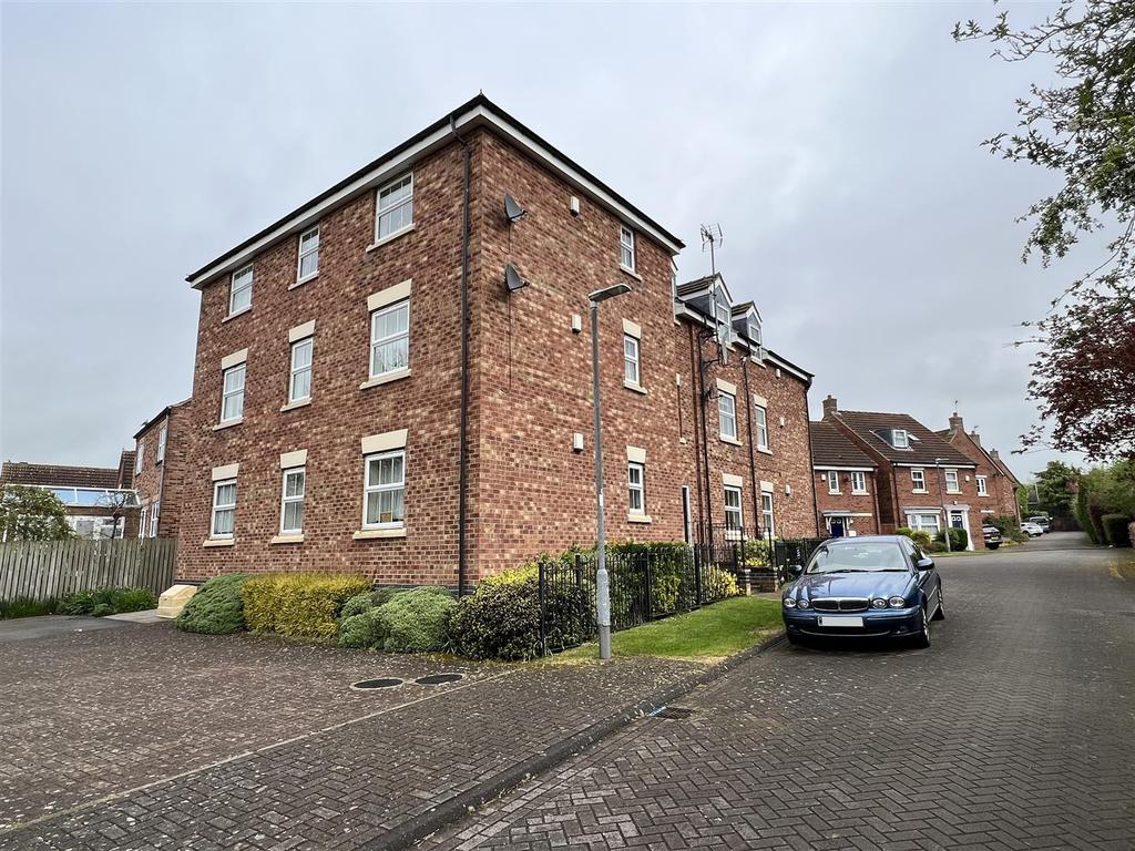 Finkle Court, Market Weighton, York 2 bed house £550 pcm (£127 pw)