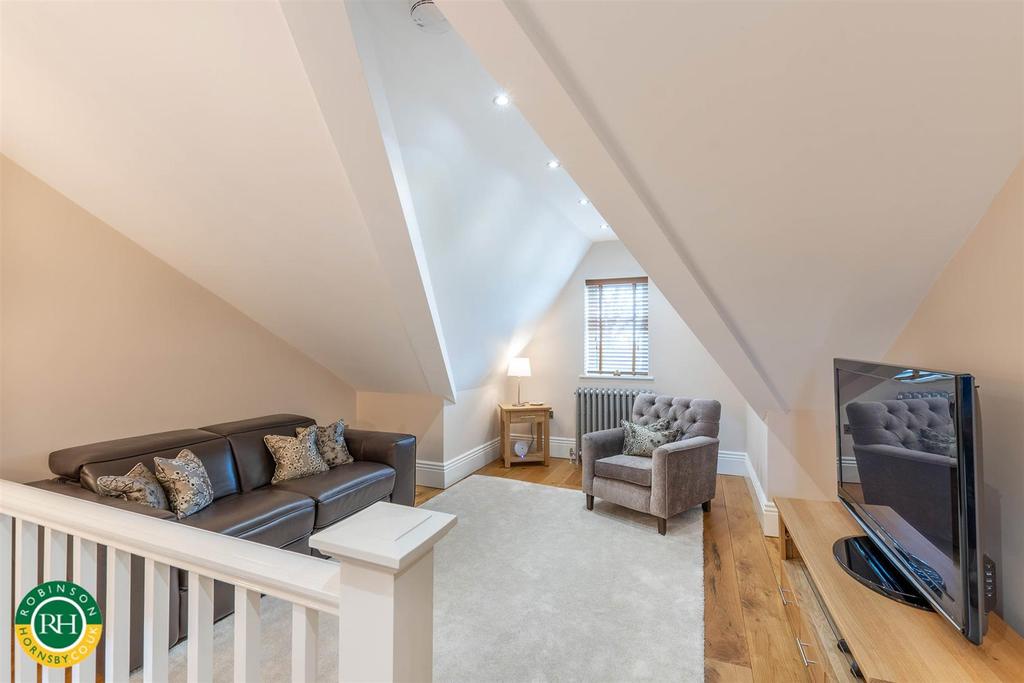 Sitting Room 3.