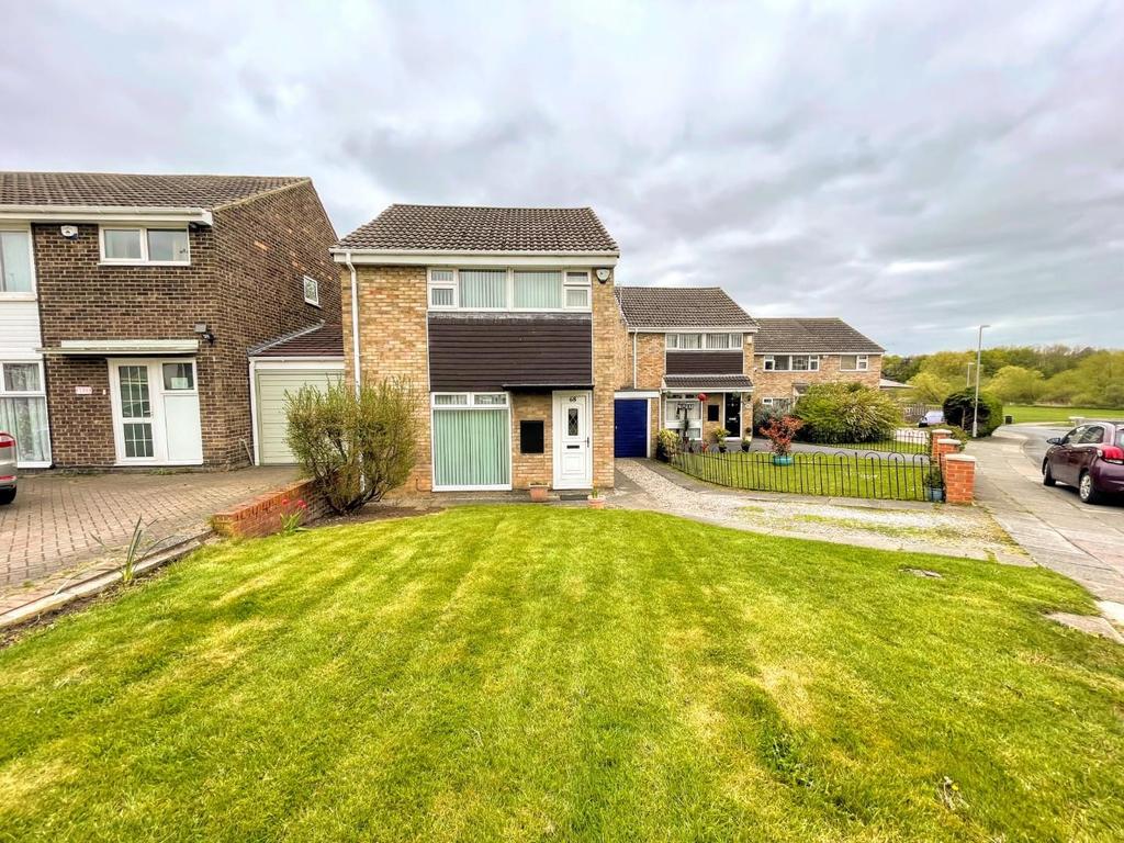 Riverside Way, Darlington 3 bed detached house £160,000