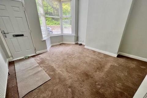 4 bedroom terraced house to rent, 677 Abbeydale Road Sheffield S7 2BE