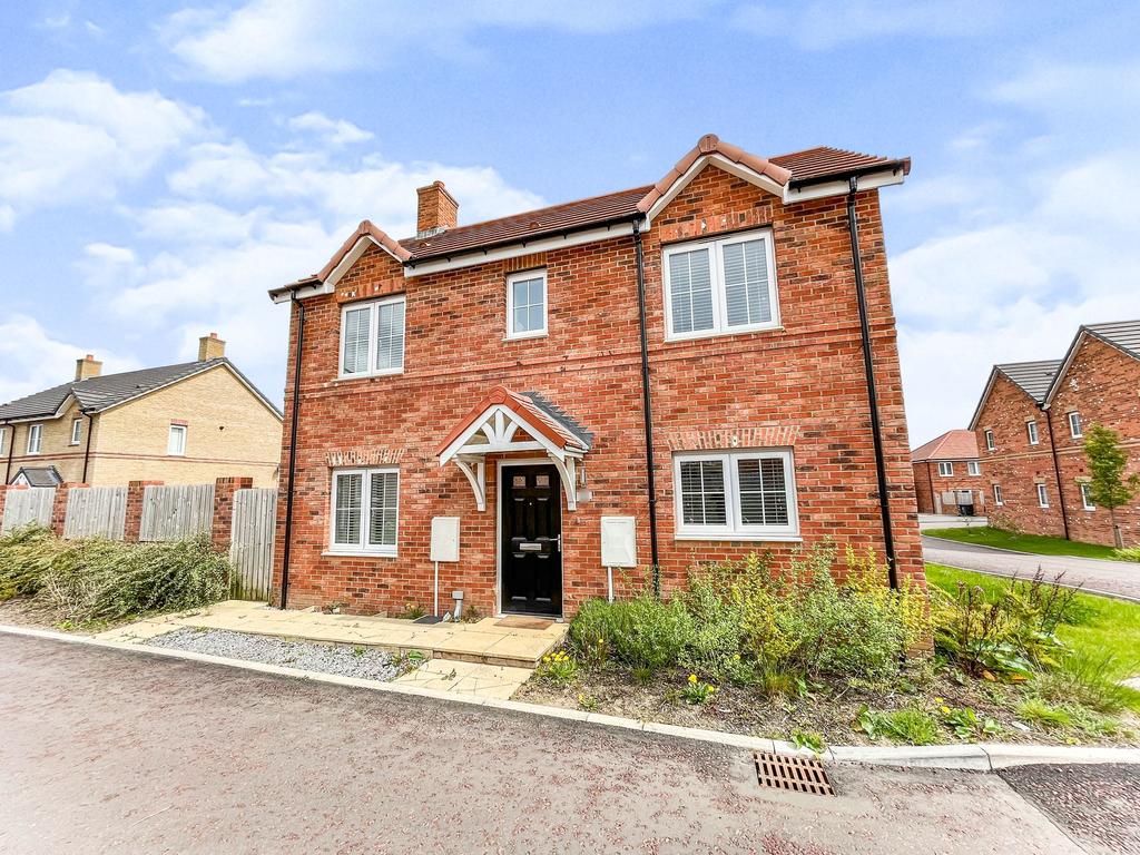Pickering Wynd, Wingate, Wingate, Durham, TS28 5FJ 3 bed semidetached