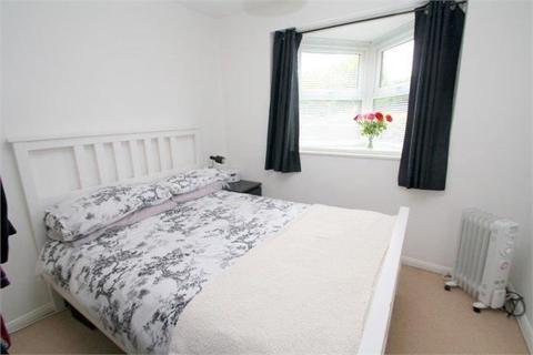 1 bedroom flat for sale - Glenalmond House, 87 Stanwell Road, Ashford, Surrey, TW15 3EQ