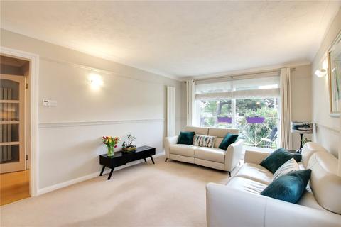 2 bedroom apartment for sale - Grand Avenue, Worthing, West Sussex, BN11