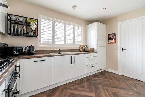 3 Bluebell Drive, Penicuik, EH26 0GY