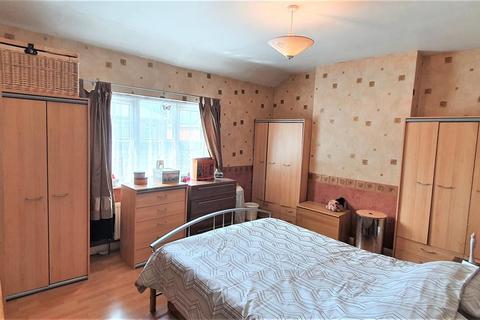 62 New Road, Bedfont, Feltham, TW14 8HT