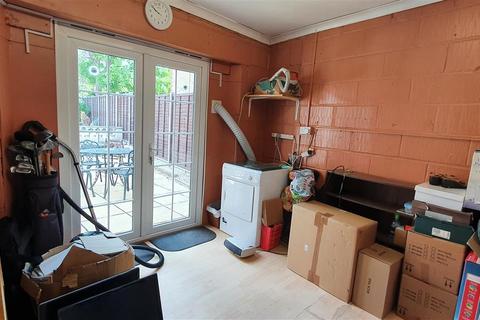 62 New Road, Bedfont, Feltham, TW14 8HT