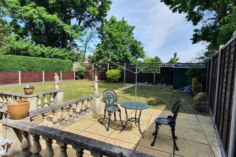 62 New Road, Bedfont, Feltham, TW14 8HT