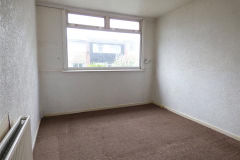 13 Smithy Grove, Ashton-under-lyne, OL6 9LD