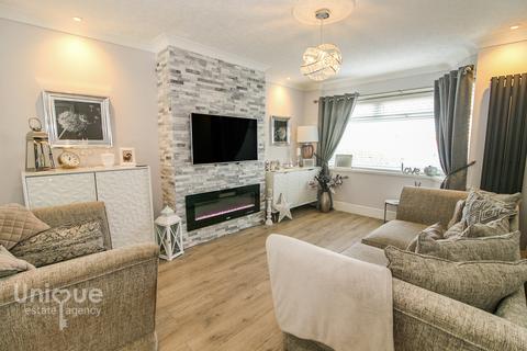9 Witton Grove, Fleetwood, FY7 8HJ