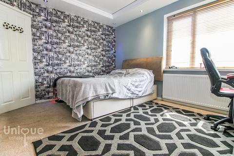 9 Witton Grove, Fleetwood, FY7 8HJ