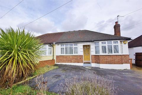 3 bedroom bungalow to rent, St Georges Drive, Watford, Hertfordshire, WD19