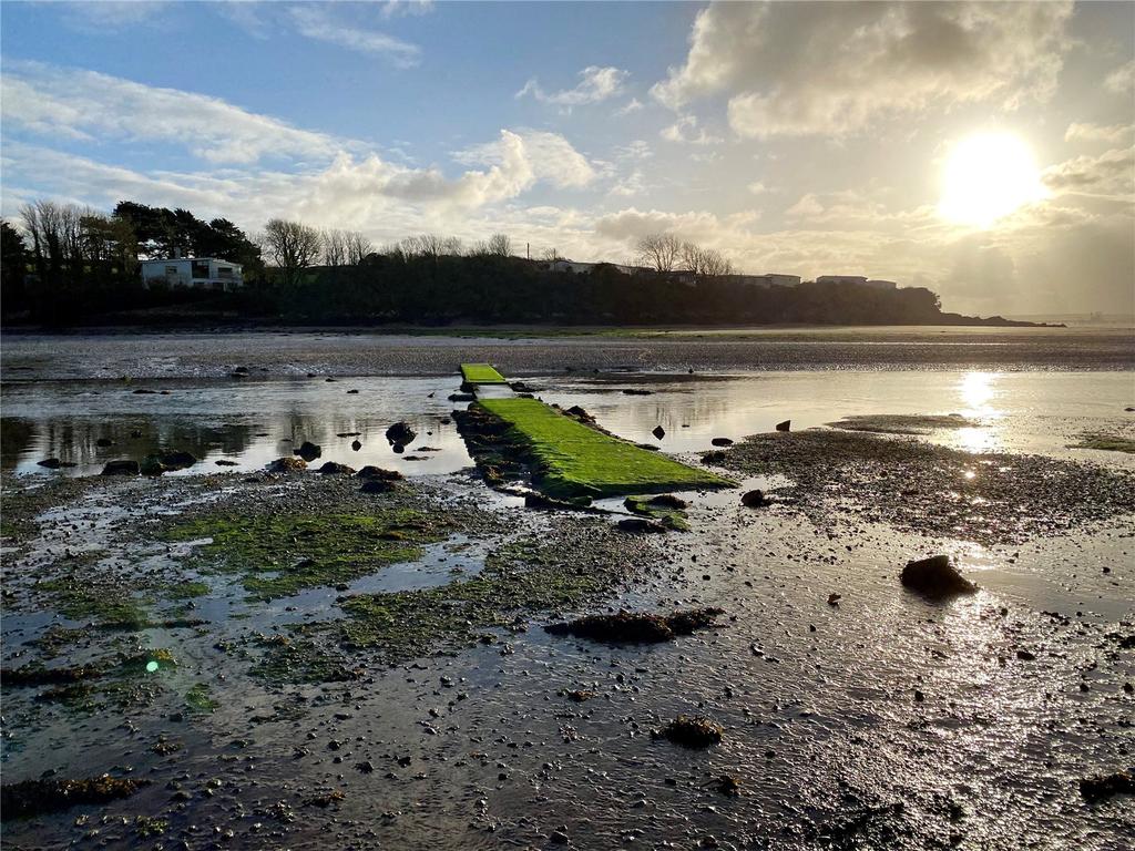 Sandy Haven, St. Ishmaels, Haverfordwest, Pembrokeshire, SA62 3 bed