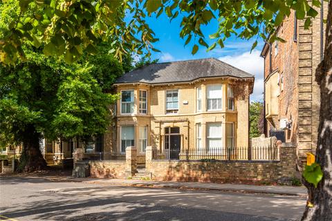 5 bedroom semi-detached house for sale, Kimbolton Road, Bedford, Bedfordshire, MK40