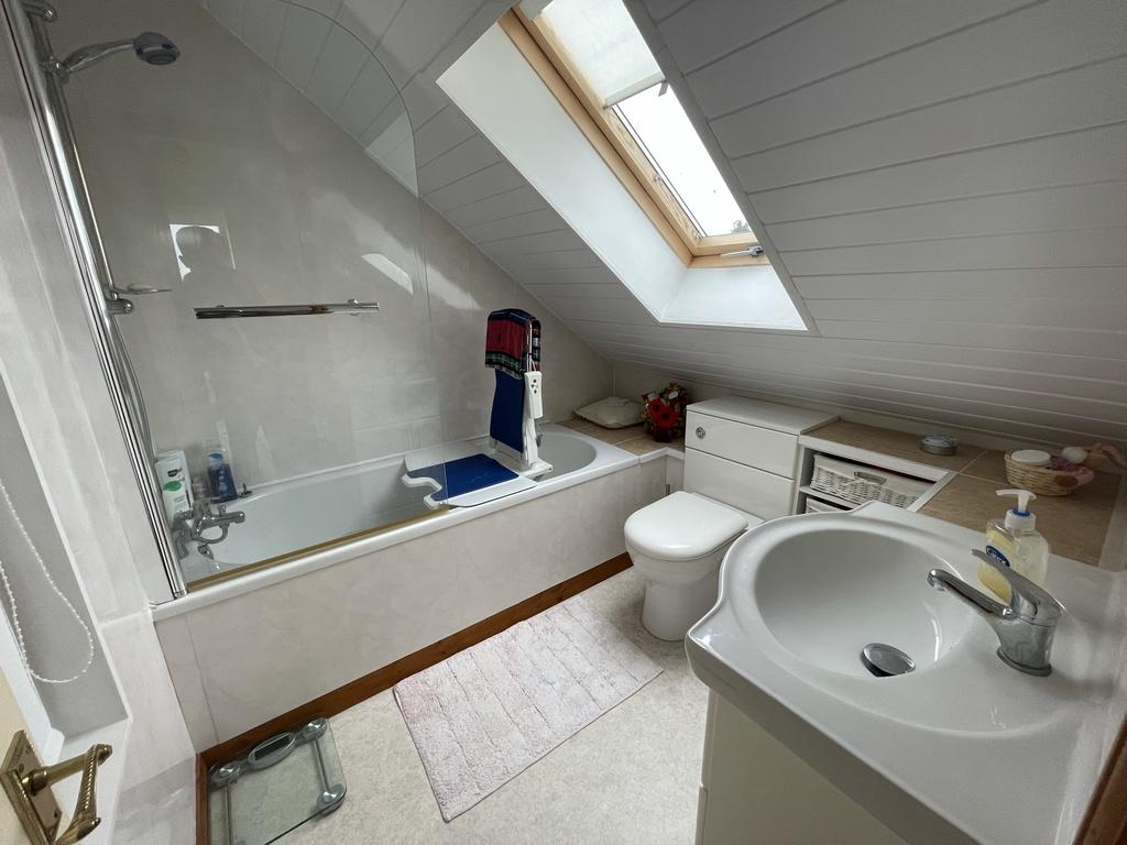 Bedroom Three En Suite