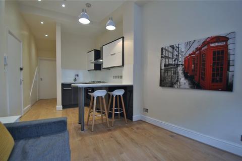 1 bedroom apartment to rent, Falkland Road, London, NW5