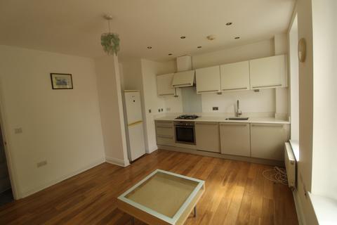2 bedroom flat to rent, Hatfield, AL10