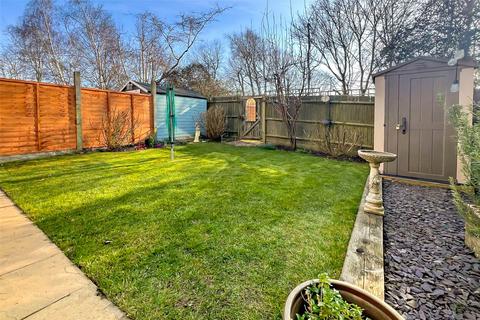 4 bedroom semi-detached house for sale, Holmes Way, Littlehampton, West Sussex