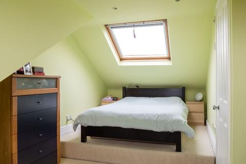 47a Crane Road, Twickenham, TW2 6RX