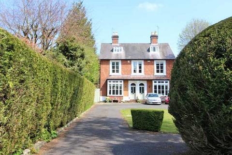 5 bedroom semi-detached house for sale - Oaken Lanes, Codsall, South Staffordshire, WV8