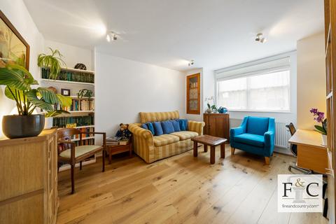 27 Toyne Way, London, N6 4EG