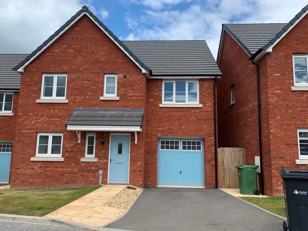 Sybil Mead, Exeter 4 bed detached house £2,000 pcm (£462 pw)