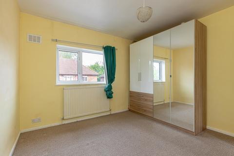 38 Critchlow Grove, Stoke-on-trent, ST3 4BW