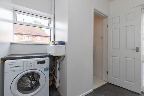 38 Critchlow Grove, Stoke-on-trent, ST3 4BW