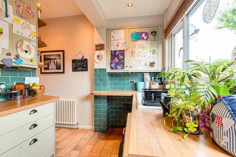 3 bedroom semi-detached house for sale, Shoebury Road, Southend-on-sea, SS1
