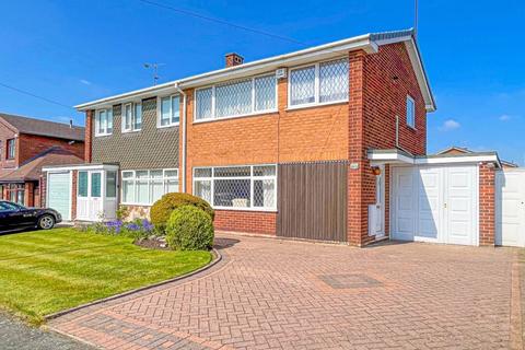 5 Beaumont Close, Walsall, WS6 6EA