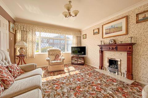 5 Beaumont Close, Walsall, WS6 6EA