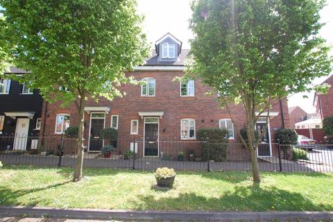 5 Cassell Close, Orsett, Grays, RM16 3HQ