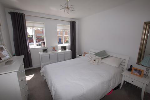 5 Cassell Close, Orsett, Grays, RM16 3HQ