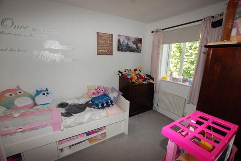 5 Cassell Close, Orsett, Grays, RM16 3HQ