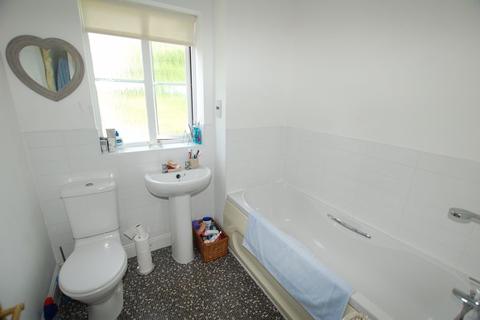 5 Cassell Close, Orsett, Grays, RM16 3HQ