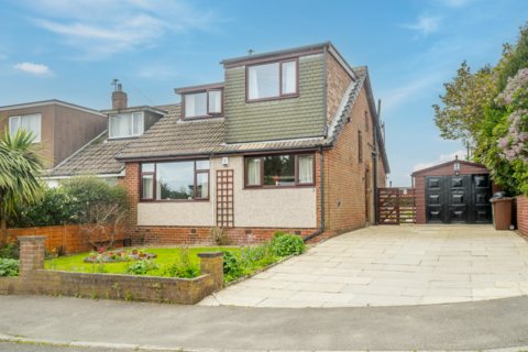 4 bedroom semi-detached bungalow for sale - Daleside Grove, Pudsey
