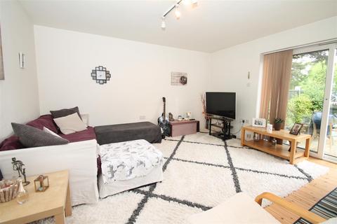 2 bedroom flat for sale - Conway Road, Southgate, London N14
